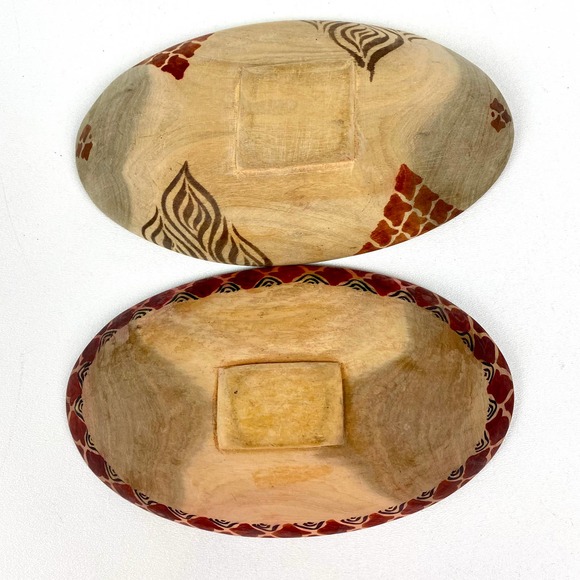 African Handcarved/Handpainted Wooden Oval Bowls (Set of 2) Giraffe/Ethnic - Picture 7 of 9